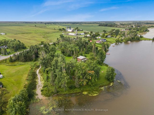 2970 Bay Road, Champlain