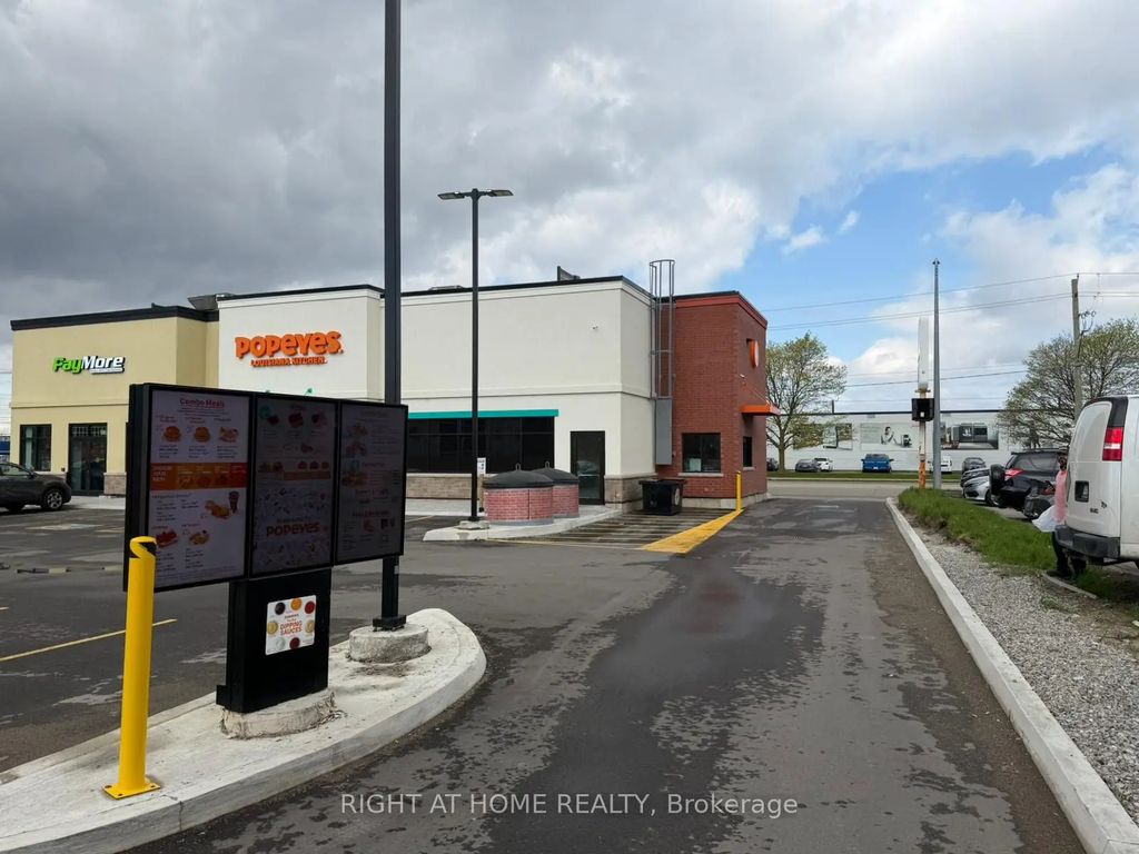 945 Victoria Street N 2, Kitchener