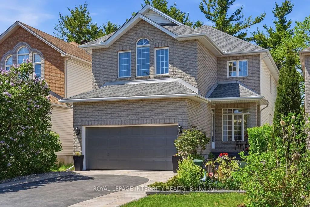 72 Maricona Way, Kanata