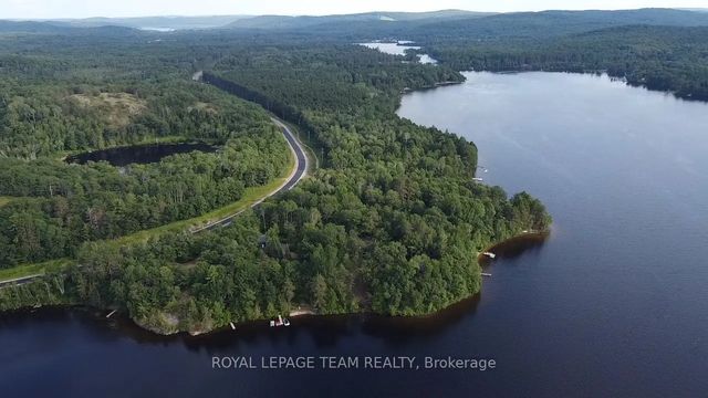 Coghlan Lane, Madawaska Valley
