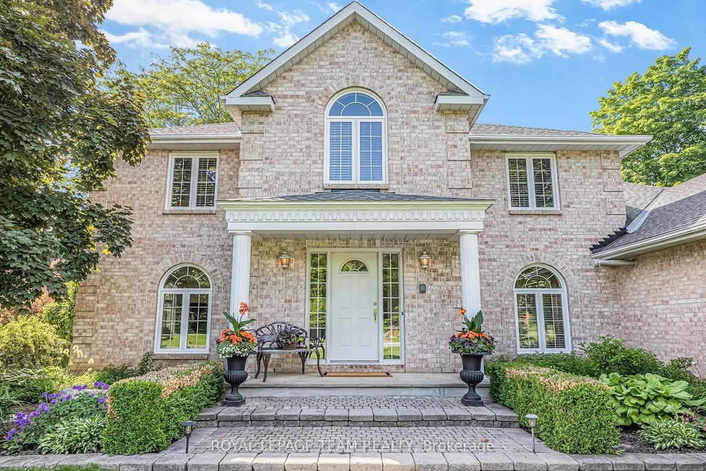 105 Margaret Anne Drive, Carp - Huntley Ward