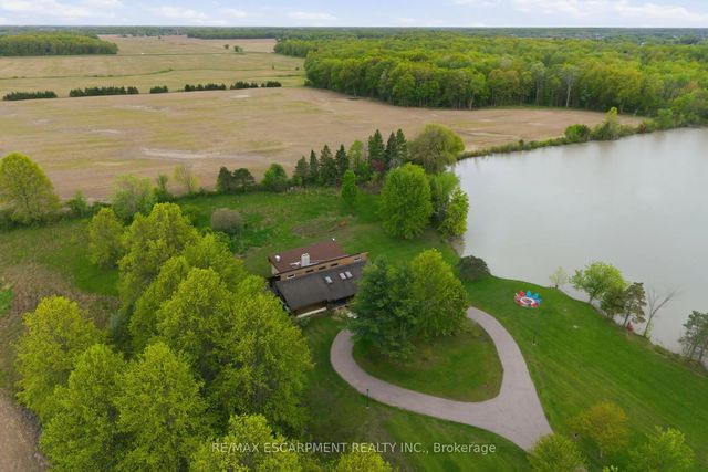 678 Chantler Road, Pelham