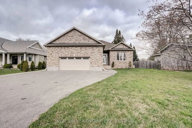 6237 Perth Street, Stittsville - Munster - Richmond