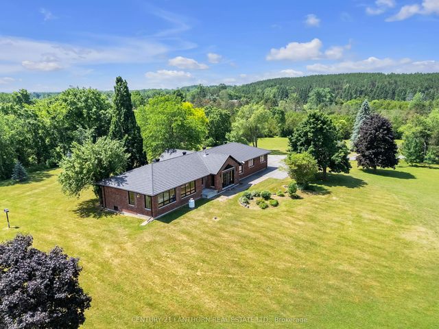 676 Foxton Road, Belleville