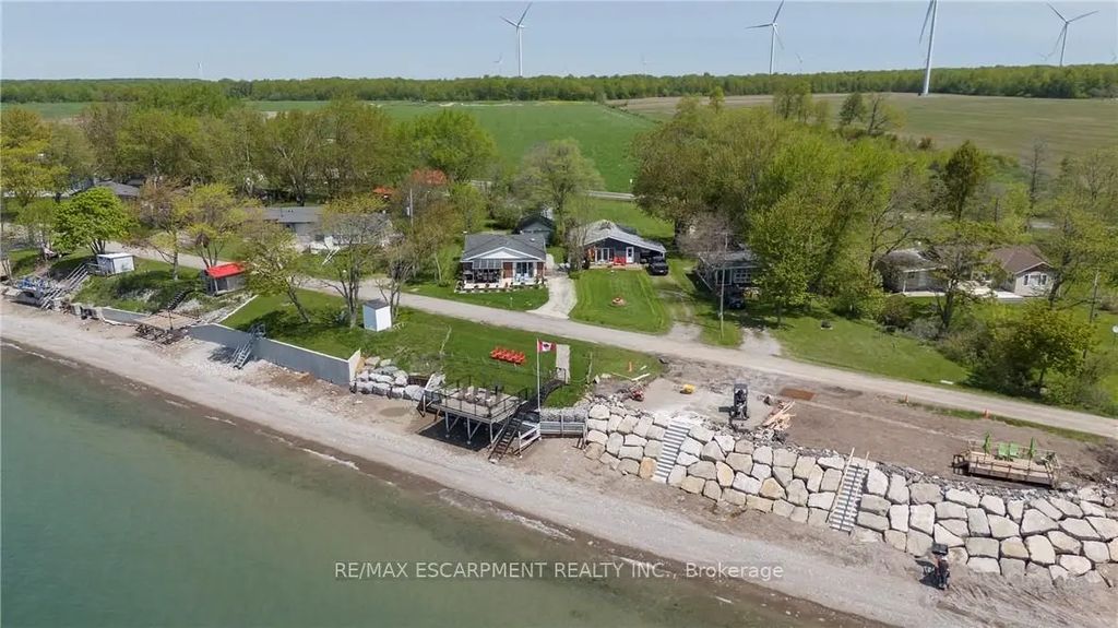 577 Edgewater Place, Haldimand
