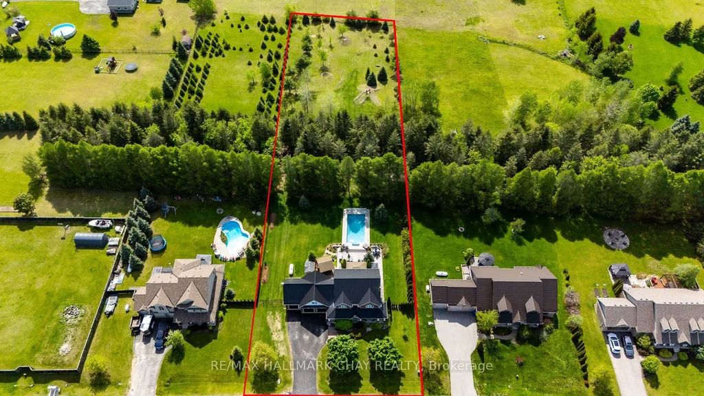 23 Somerville Crescent, Mulmur