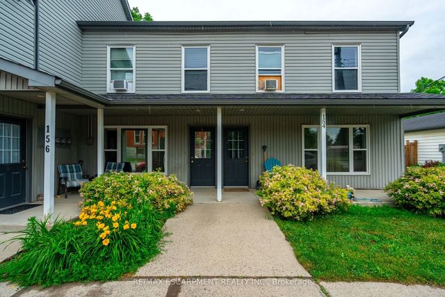 154-156 Freelton Road, Hamilton