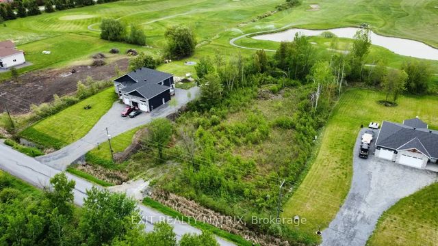 11980 Armstrong Road, North Dundas