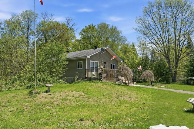 2170 Buckslide Road, Algonquin Highlands