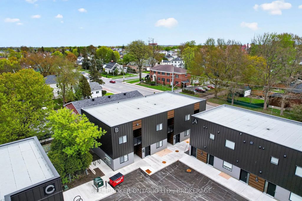 600 Second Street E Unit #9b, Cornwall
