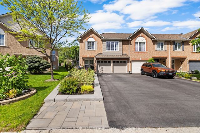 124 Macassa Circle, Kanata