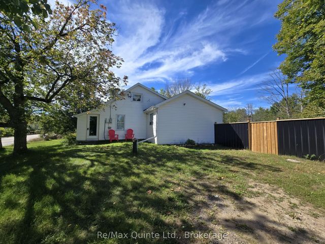 112959 Highway 7 Highway, Addington Highlands