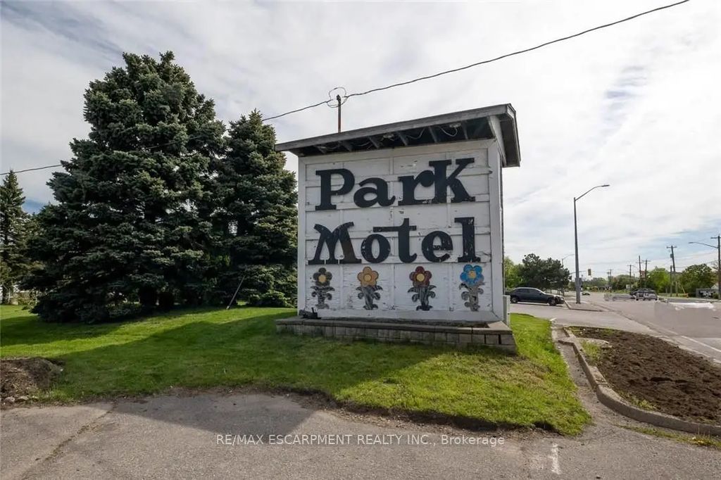 276 Dundas Street E, Quinte West