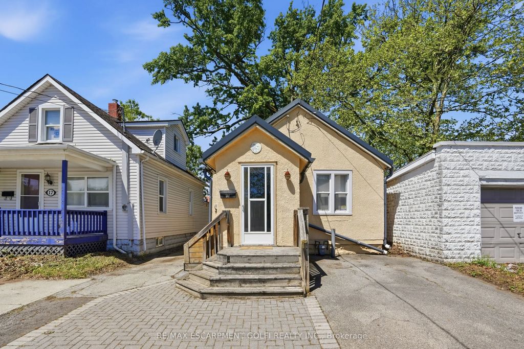 15 Kent Street, Welland