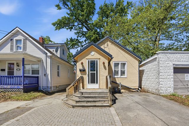 15 Kent Street, Welland