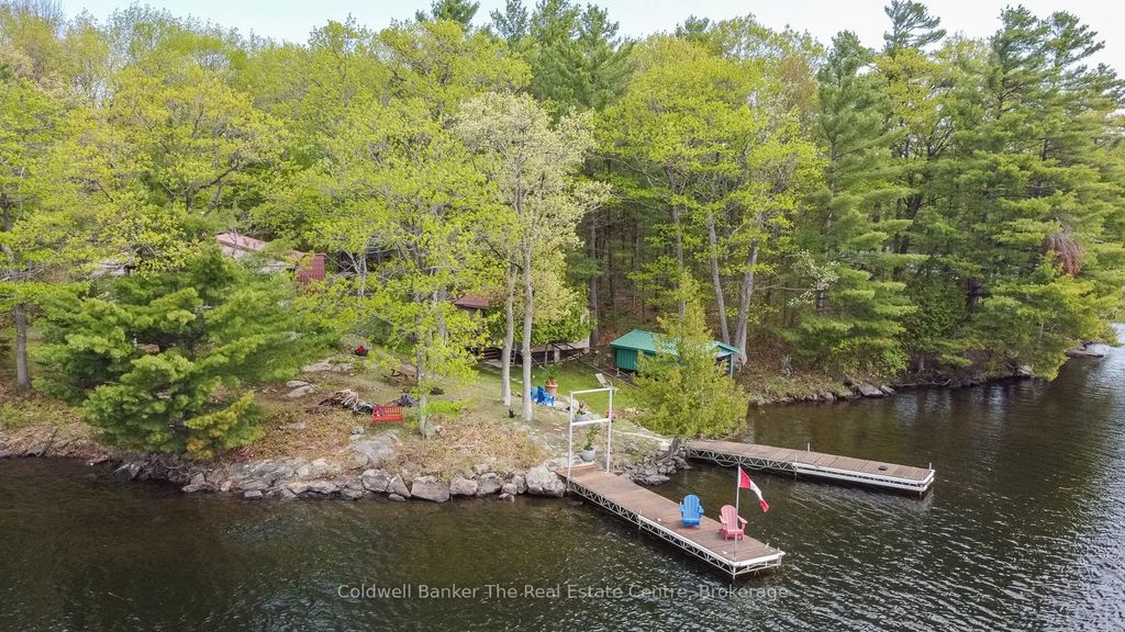1319 West Lions Head Road, Gravenhurst