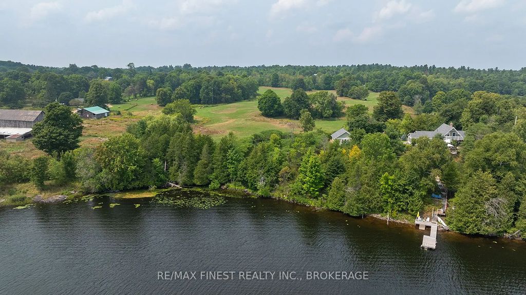 Island View Lane, Frontenac