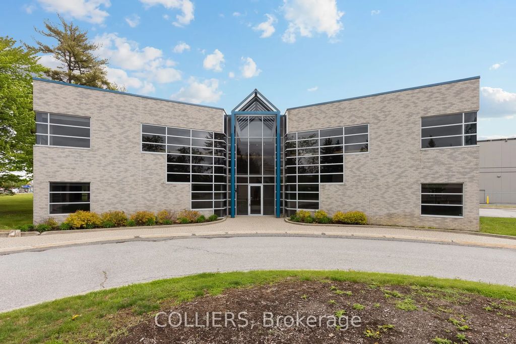 17 Auriga Drive, Country Place - Pineglen - Crestview and Area