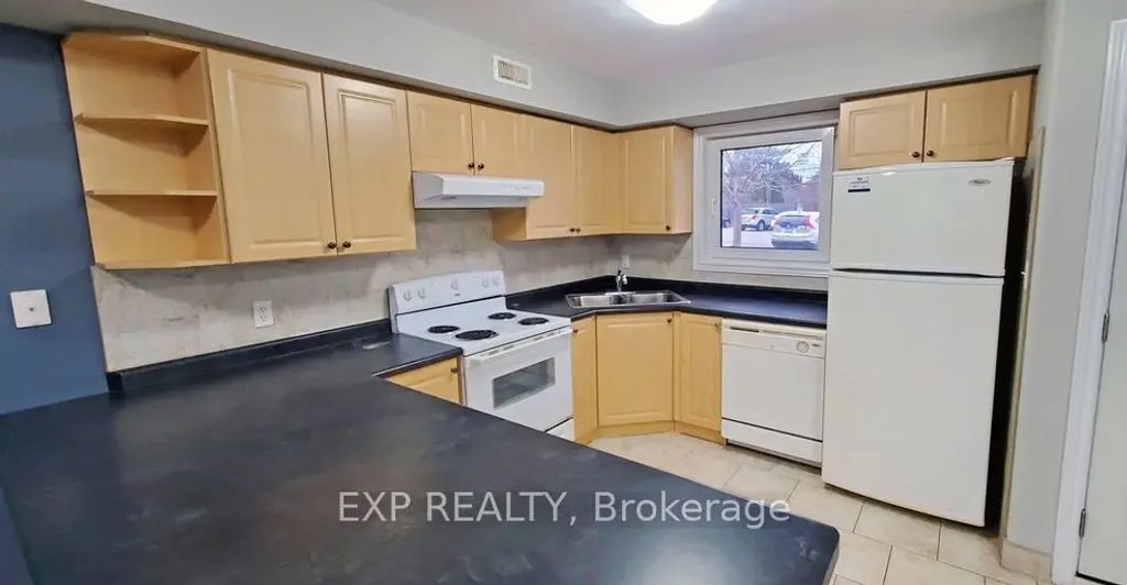 246 Lakeshore Road, St. Catharines