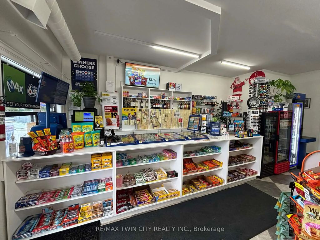 1651 Erbs Road, Waterloo