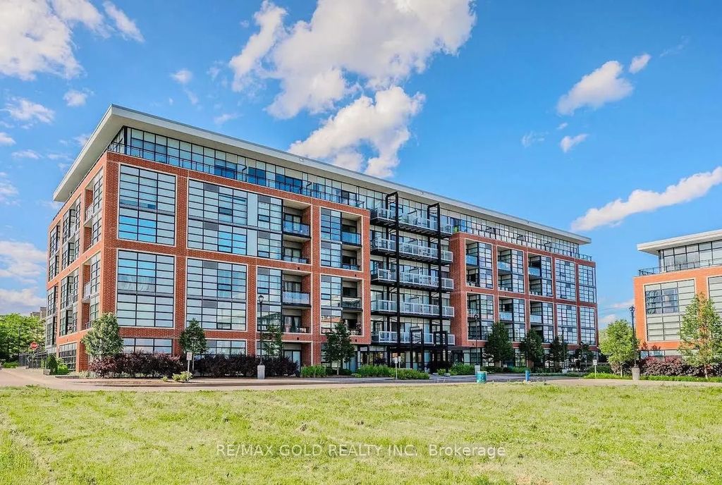 15 Prince Albert Boulevard 216, Kitchener