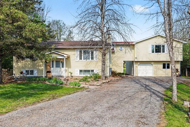 952 County 18 Road, North Grenville