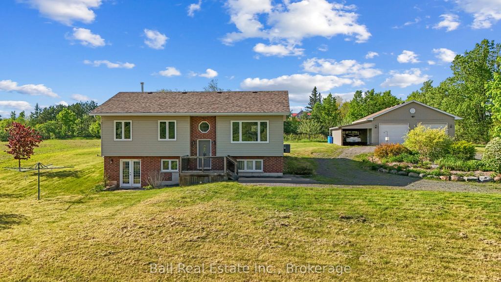 1869 Vansickle Road, Havelock-Belmont-Methuen