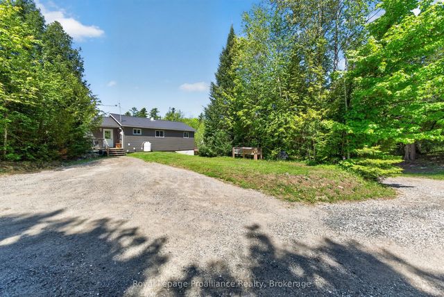 1084c Ridge Lane, Frontenac