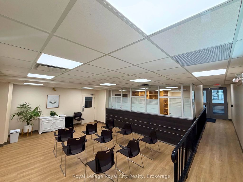 21 Surrey Street W 108 (offices 4-8 &10), Guelph