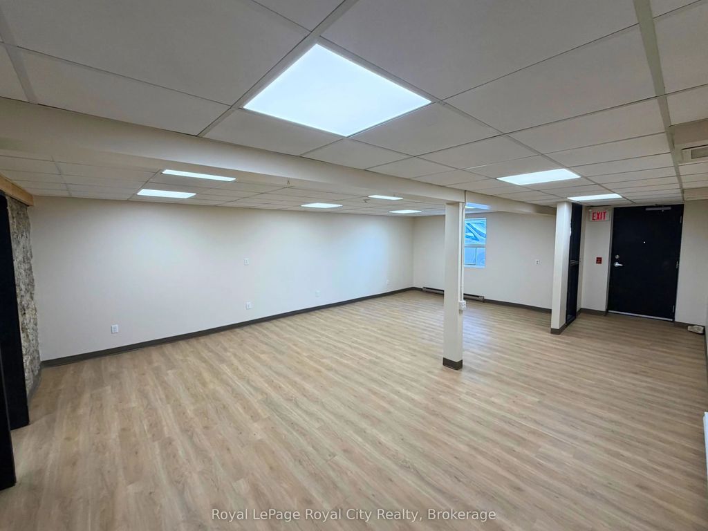21 Surrey Street W 108 (office 9), Guelph