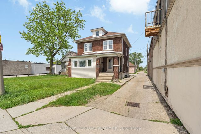 942 Tecumseh Road E, Windsor