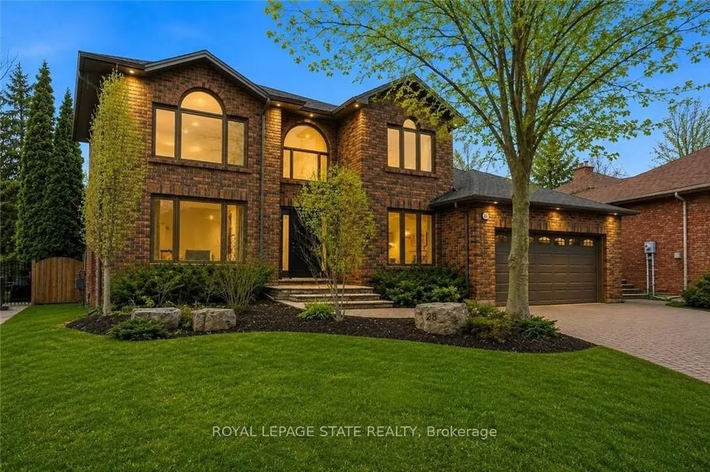 28 Deerview Avenue, Hamilton