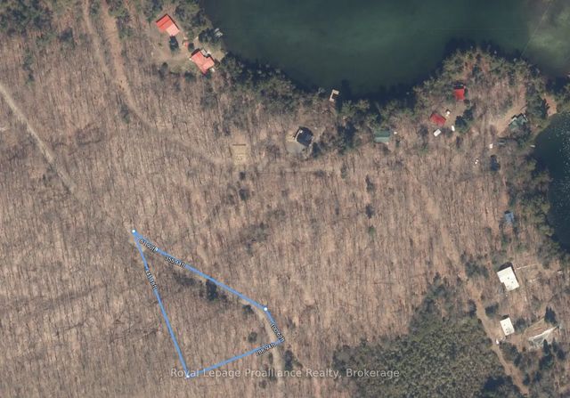 C8 Pt L2 Con 8 Pt Lot 22 N/a, Frontenac
