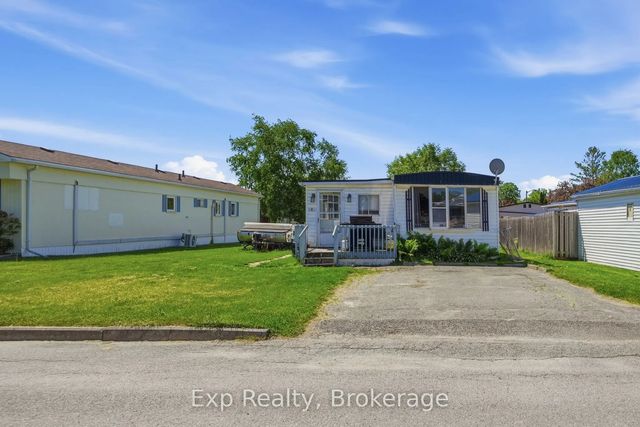 6 Juniper Lane, Quinte West