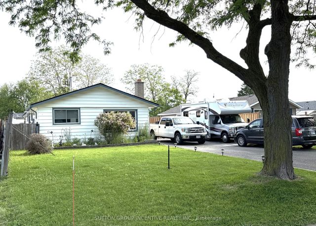 5 Lanark Crescent, St. Catharines