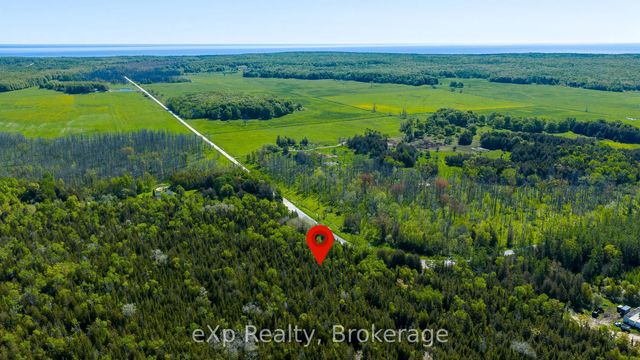 205 East Road, Northern Bruce Peninsula