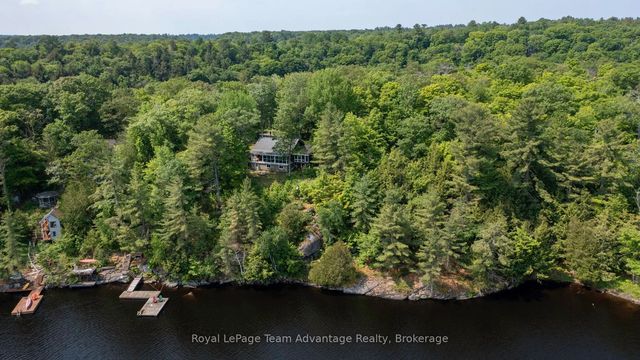 25 Limbert Lane N, McDougall