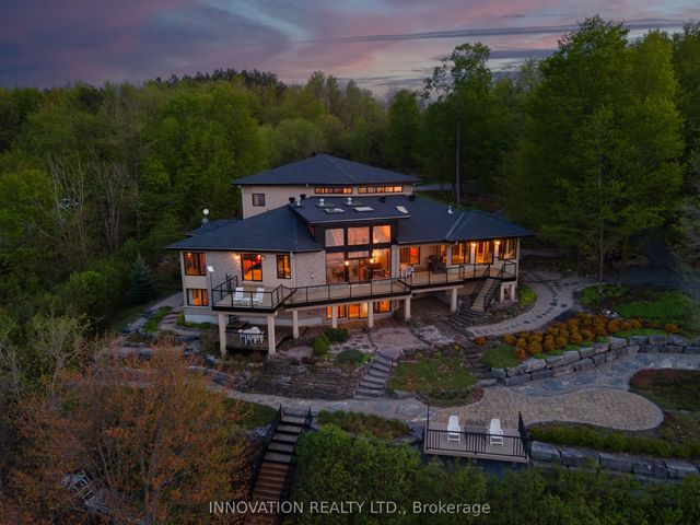 325 Berry Side Road, Kanata