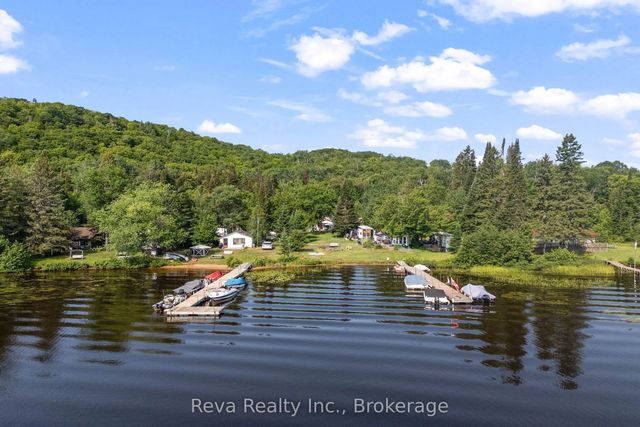 1535 North Baptiste Lake Road, Hastings Highlands