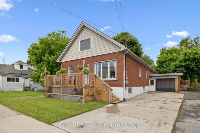 313 Upper Gage Avenue, Hamilton