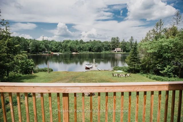 893 Relative Road, Armour