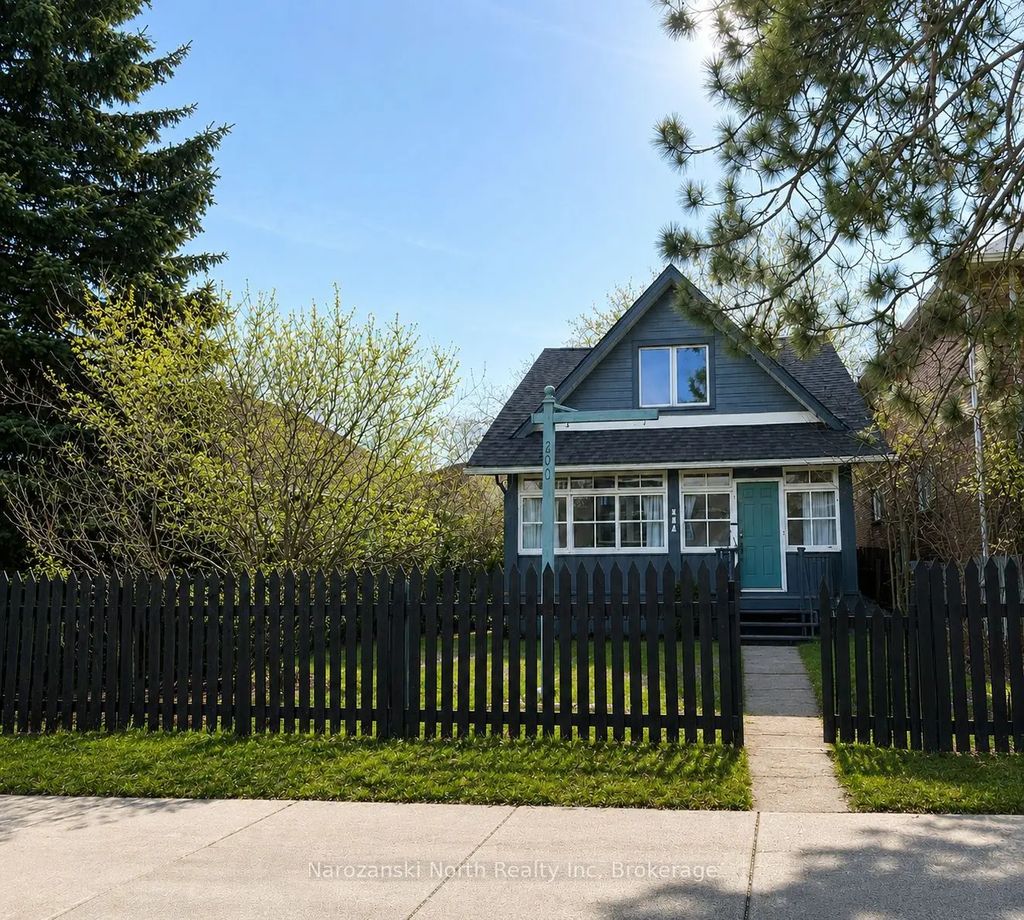 293 Elm Street, Greater Sudbury