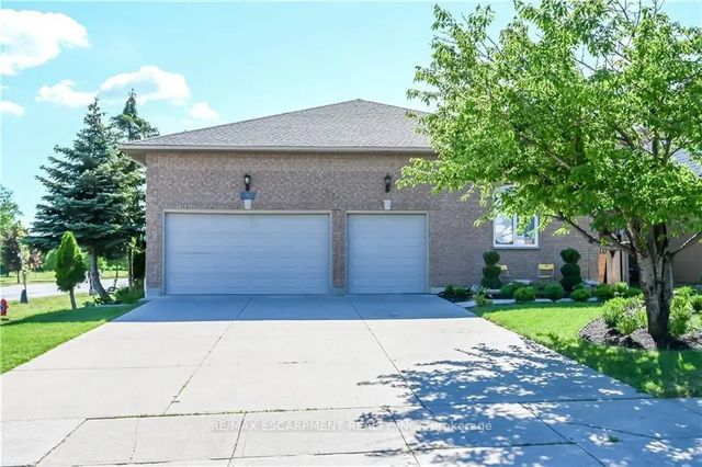 296 Winterberry Drive Lower, Hamilton