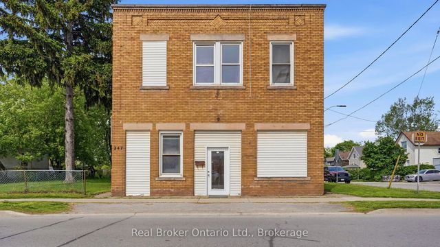 247 King Street, Welland