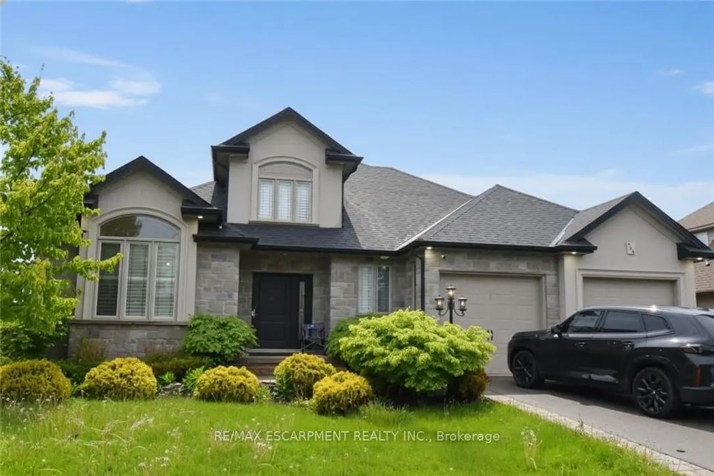 708 Winston Road, Grimsby