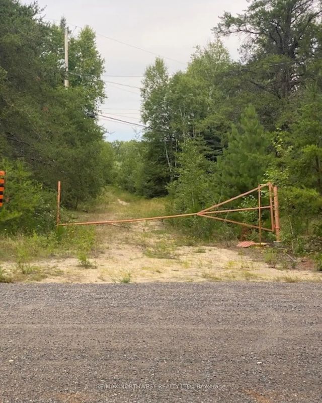 Gaye Street, Kenora