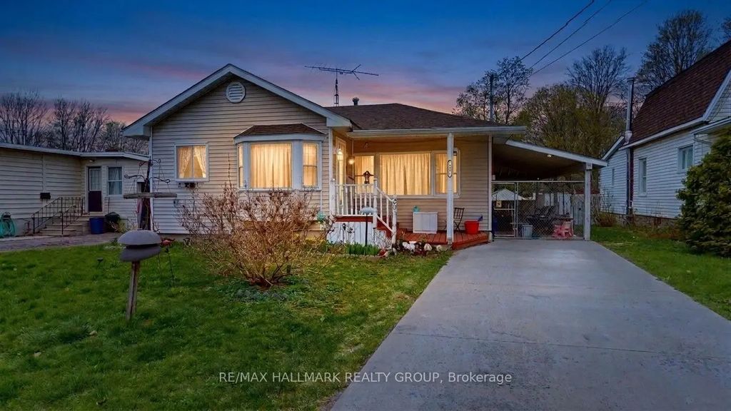 20 Crawford Street, Brockville