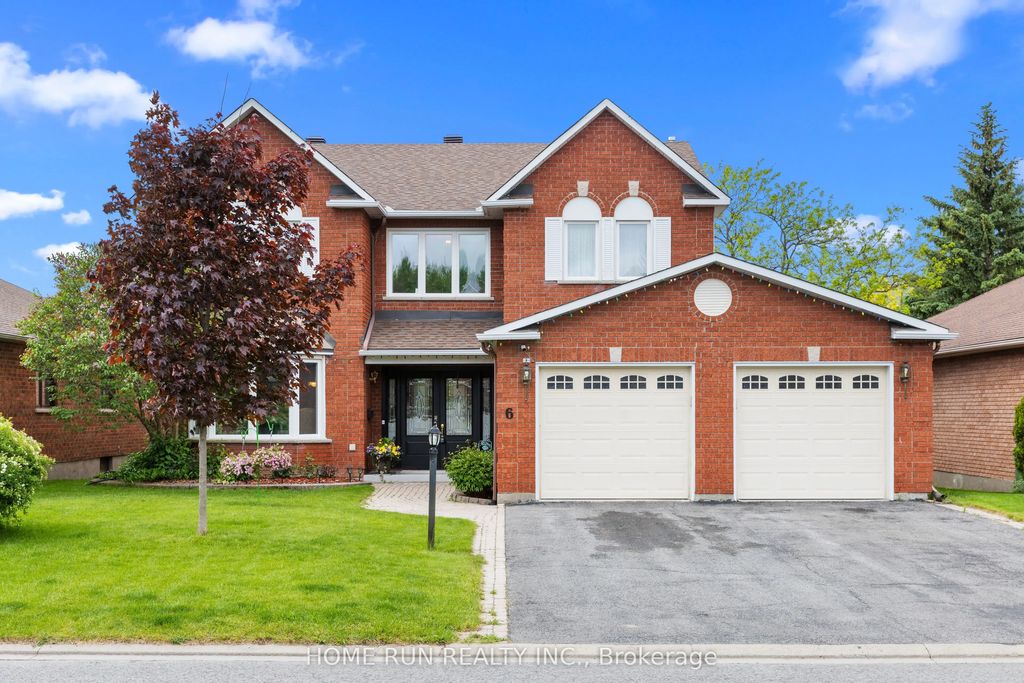 6 Zokol Crescent, Kanata