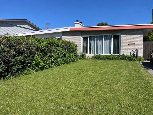 2383 Walkley Road, Elmvale Acres and Area