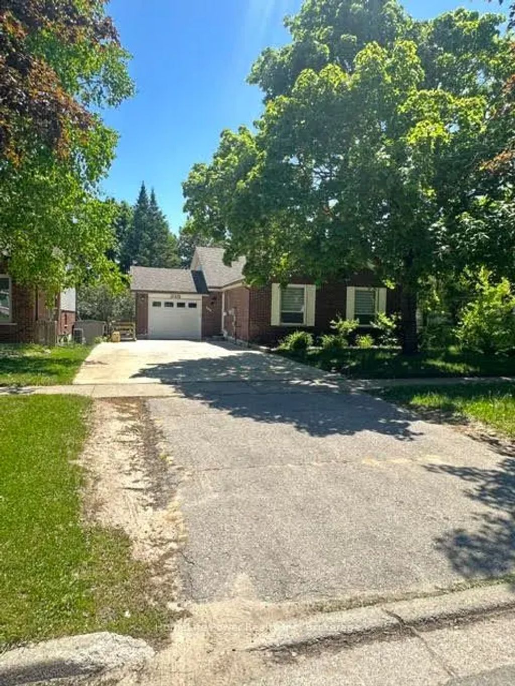 165 Bechtel Street W, Kitchener